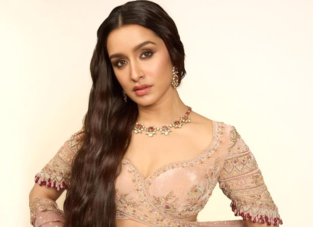 Shraddha Kapoor shares savage caption in her latest social media post; trolls herself as she says, "Attitude toh aise dikha rahi hai jaise Shraddha Kapoor hai"