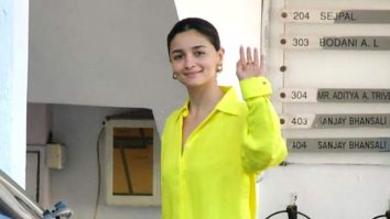 Alia Bhatt slaying her casual attire as she papped in the city