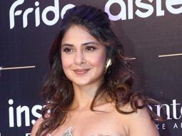 Jennifer Winget in her beyhadh shandaar avtar at Bollywood Hungama’s OTT India Fest