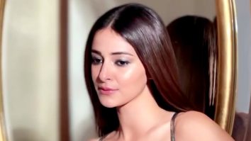 Ananya Panday looking life a gold mermaid