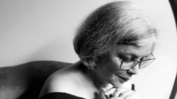 Zeenat Aman reflects on life and its lessons: “Life is short. Take it from an old lady. Build your bridges, offer your apologies”