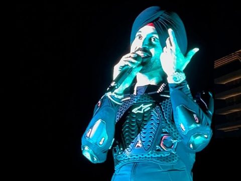 Diljit Dosanjh pausing concert to address ‘balcony audience’ watching it for free goes viral; netizens say, “they paid more than the ticket”