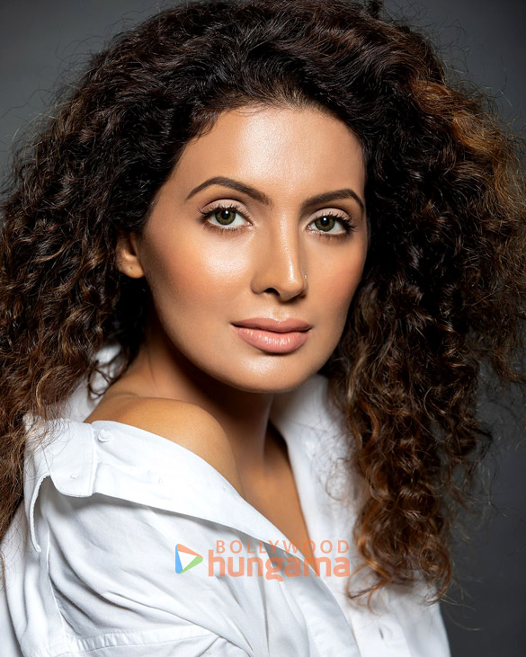 geeta basra 2 9