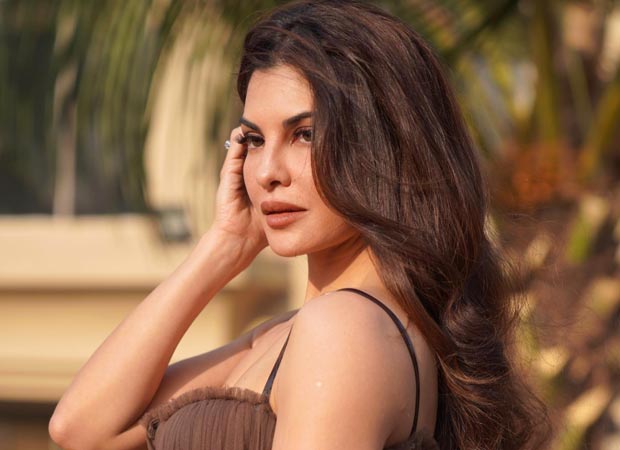 Dress like a star! Take a look at Jacqueline Fernandez’s 8 stunning Thanksgiving-ready outfits