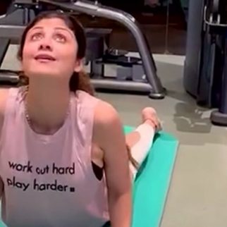 Mother Daughter yoga time ! Shilpa Shetty