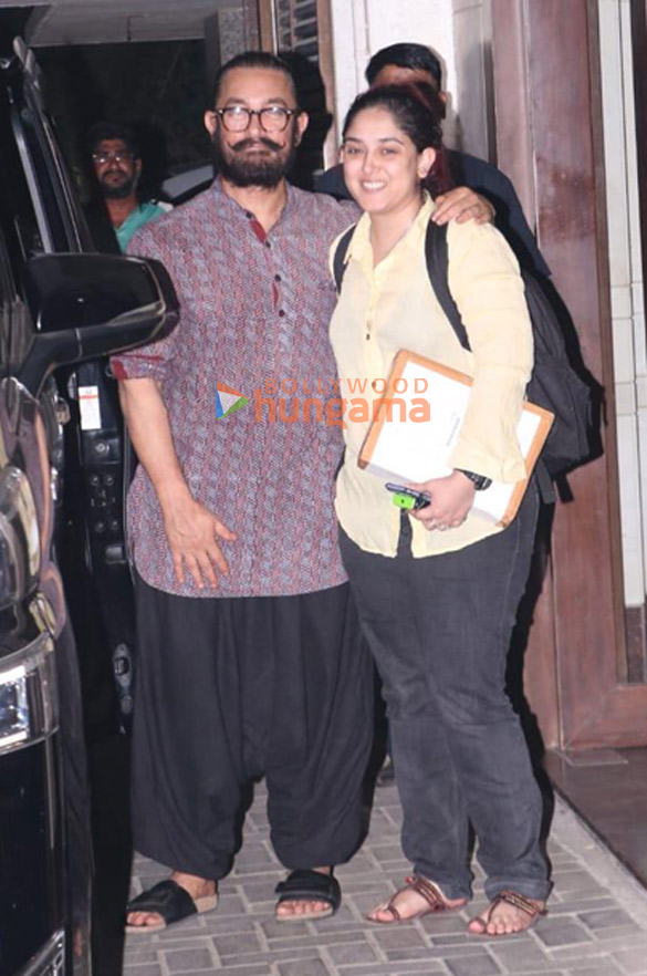 Photos: Aamir Khan snapped with daughter Ira Khan in Bandra | Parties & Events