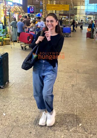 Photos: Aditi Rao Hydari snapped at the airport