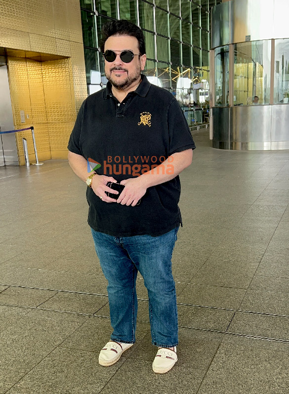 photos adnan sami and madhoo snapped at the airport 3