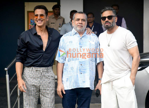 photos akshay kumar suniel shetty and paresh rawal snapped at kalina airport 5