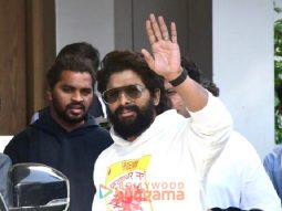 Photos: Allu Arjun snapped at Kalina airport