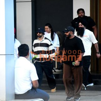 Photos: Diljit Dosanjh snapped at Kalina airport