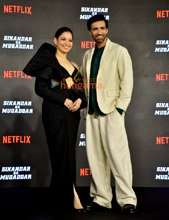 photos jimmy sheirgill tamannaah bhatia avinash tiwari and others grace sikandar ka muqaddar trailer launch 9
