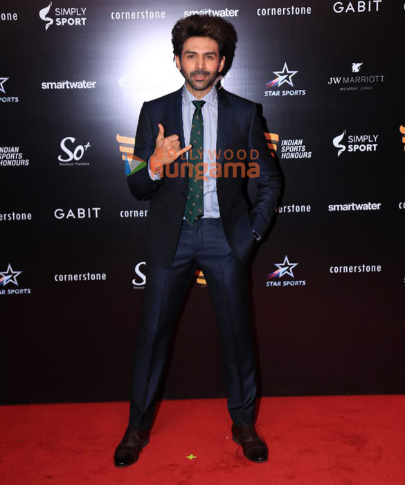 photos kartik aaryan karan johar neha dhupia and others grace the red carpet of fifth edition of indian sports honours awards 2024 10 2