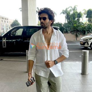 Photos: Kartik Aaryan, Sunny Deol and Bhushan Kumar snapped at the airport