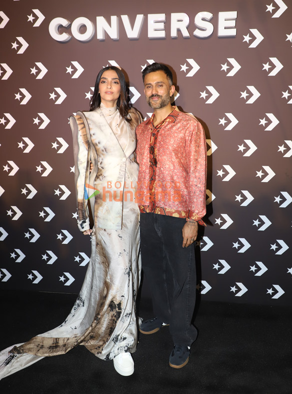 photos khushi kapoor sonam kapoor ahuja harsh varrdhan kapoor and others snapped at converse india store launch 4