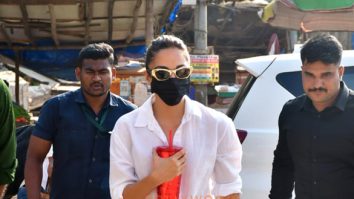 Photos: Kiara Advani snapped at Versova jetty