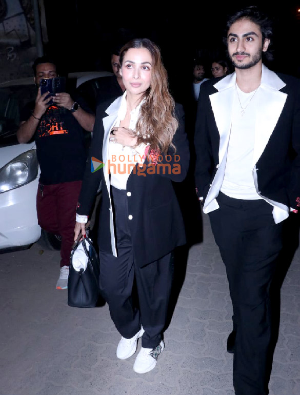 photos malaika arora snapped with son arhaan khan in bandra 6