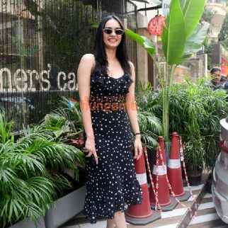 Photos: Manushi Chhillar snapped outside Farmers’ Cafe in Bandra