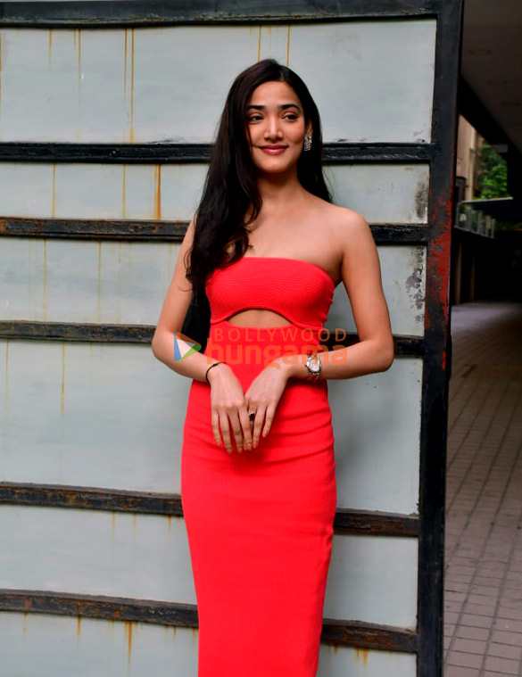 photos medha shankr snapped in juhu 1