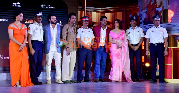 photos pratik gandhi saiyami kher divyenndu farhan akhtar and team agni snapped at the trailer launch 14