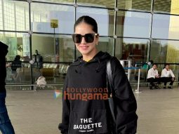 Photos: Sunny Leone, Anushka Sen and others snapped at the airport