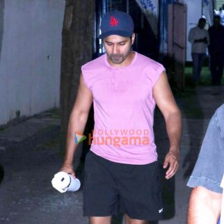 Photos: Varun Dhawan and Dino Morea snapped at the gym in Bandra