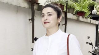 Prachi Desai Spotted at Saar Café in Bandra