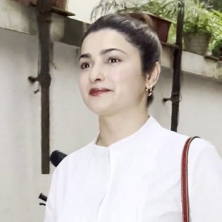 Prachi Desai Spotted at Saar Café in Bandra