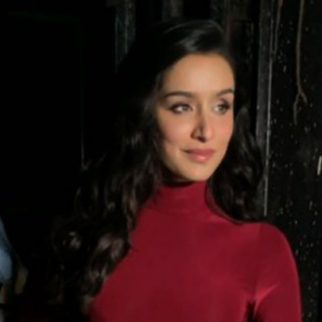 Red is definitely the colour for the eve! Shraddha Kapoor