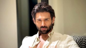 Celeb Photos Of Kartik Aaryan