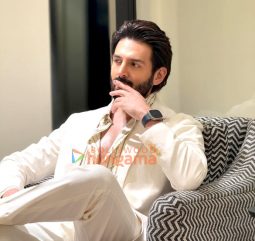 Celeb Photos Of Kartik Aaryan