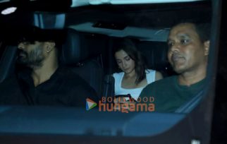 Photos: Alia Bhatt, Sidharth Malhotra, Karan Johar and others snapped at Aarti Shetty’s Christmas bash