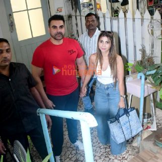 Photos: Arbaaz Khan and Sshura Khan snapped outside a salon in Khar