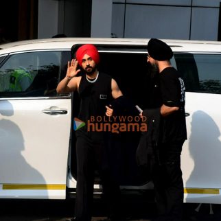 Photos: Diljit Dosanjh snapped at Kalina airport