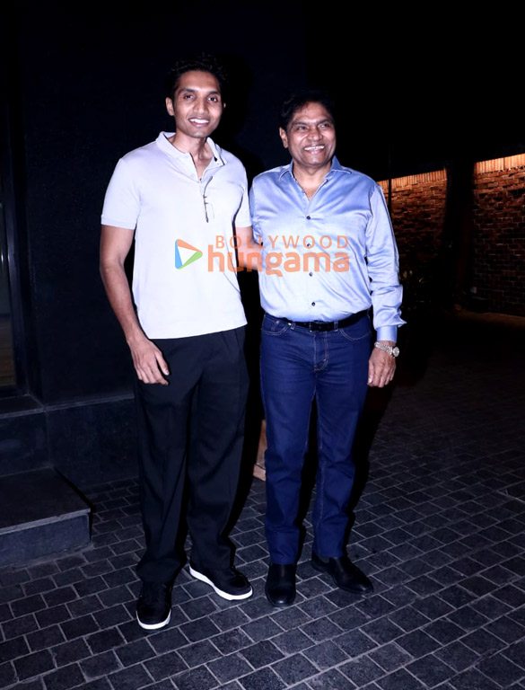 photos divyenndu pratik gandhi saiyami kher and others snapped at excel entertainment office for the screening of agni 15