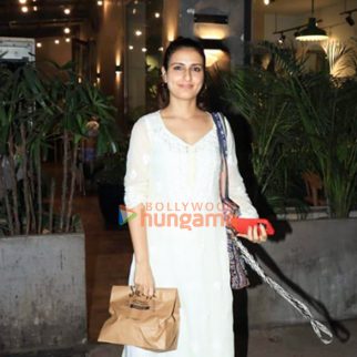 Photos: Fatima Sana Shaikh snapped at The Kitchen Garden in Juhu