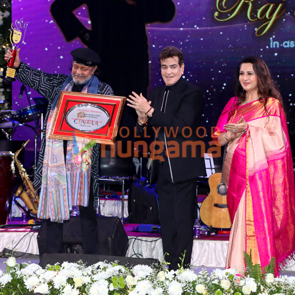 photos jeetendra mithun chakraborty johny lever and others attend cintaas fundraiser paying tribute to raj kapoor 4