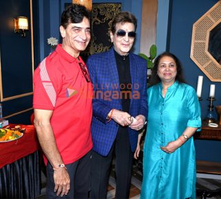 Photos: Jeetendra, Riteish Deshmukh, Indra Kumar and others grace the mahurat of Masti 4