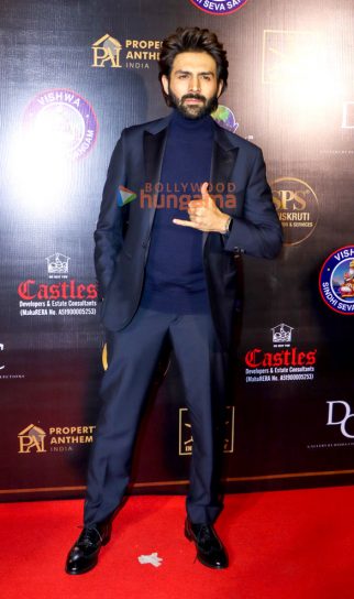 Photos: Kartik Aaryan, Rupali Ganguly and others grace the 30th SOL Lions Gold Awards 2024