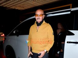 Photos: Rakesh Roshan, Suresh Wadkar and others were snapped at Jeetendra and Shobha Kapoor’s 50th marriage anniversary