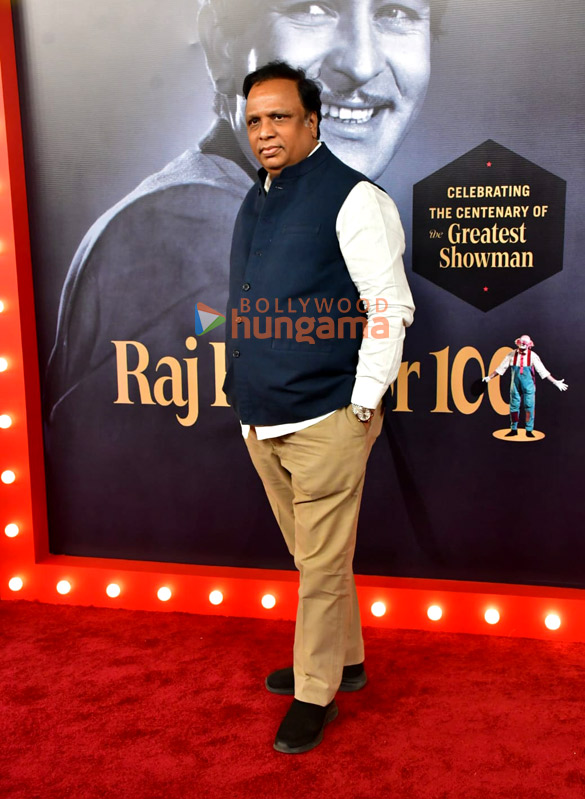 photos ranbir kapoor alia bhatt kareena kapoor khan and others grace raj kapoors 100th anniversary 10334 12