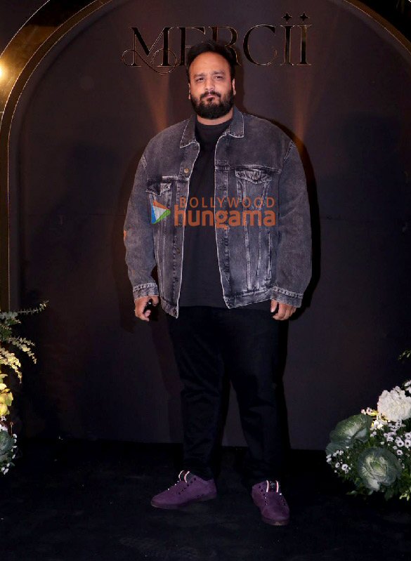 photos salman khan genelia deshmukh riteish deshmukh and others snapped at nirvan khans birthday party 28