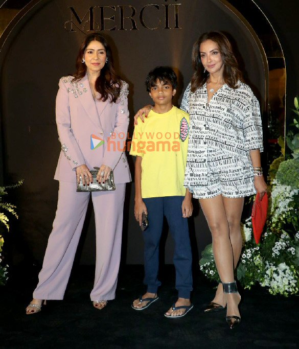 photos salman khan genelia deshmukh riteish deshmukh and others snapped at nirvan khans birthday party 46