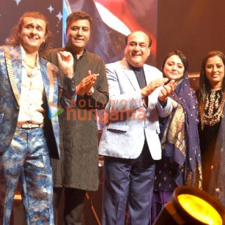 Photos: Sau Saal Pehle - Sonu Nigam's tribute to the legend Mohammed Rafi on his 100th birth anniversary