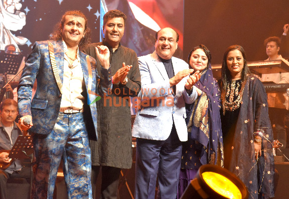 Photos: Sau Saal Pehle – Sonu Nigam’s tribute to the legend Mohammed Rafi on his 100th birth anniversary Photos: Sau Saal Pehle – Sonu Nigam’s tribute to the legend Mohammed Rafi on his 100th birth anniversary