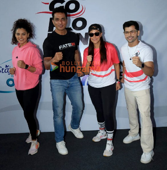 Photos: Sonu Sood, Saiyami Kher, Neha Dhupia and Siddharth Nigam attend GoFloRun event Photos: Sonu Sood, Saiyami Kher, Neha Dhupia and Siddharth Nigam attend GoFloRun event