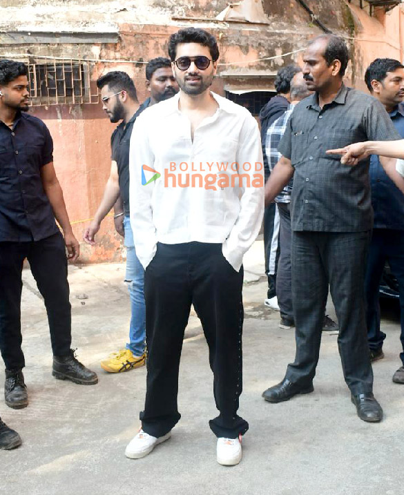 photos utkarsh sharma snapped at gaiety galaxy bandra 2