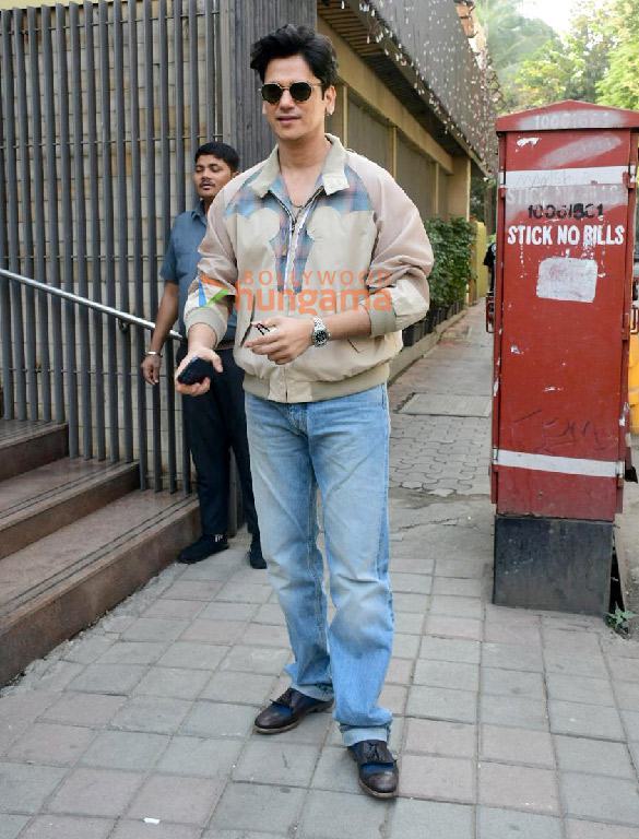 photos vijay varma snapped outside a restaurant in bandra 1
