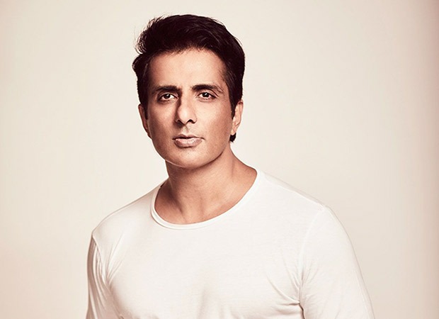 Teaser of Sonu Sood’s directorial debut Fateh released with Pushpa 2: The Rule 2 : Bollywood News