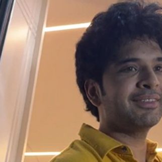 Karan Kundra nailing the yellow shirt look